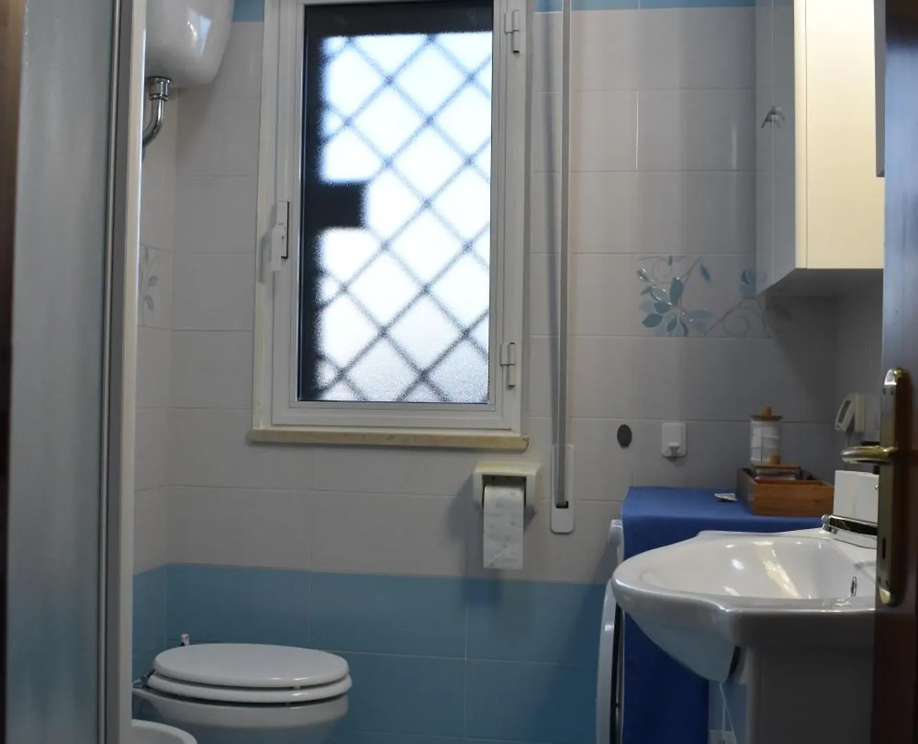 Appartamento La Casa Di Mimmo Con Parcheggio Privato Incluso Roma 0*,  Italia