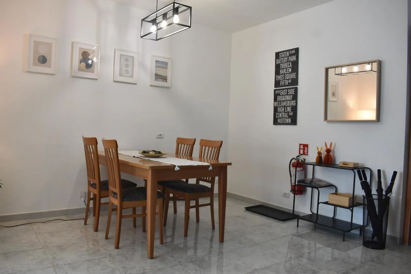 Appartamento La Casa Di Mimmo Con Parcheggio Privato Incluso Roma 0*,  Italia